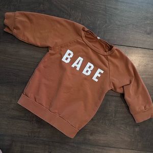 Size 3T Girls Pullover Sweatshirt